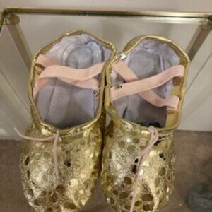 Kids Gold Ballet Shoes, NWT, Split Sole Shoes